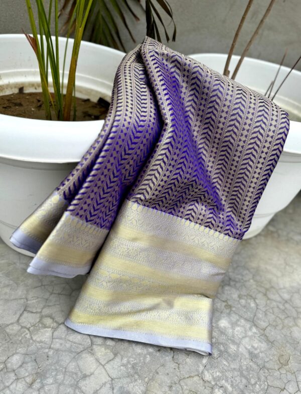 Banarasi Tissue Silk Sarees - Image 4